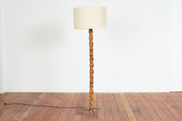 1940 s Italian Spiral Wood Floor lamp For Sale